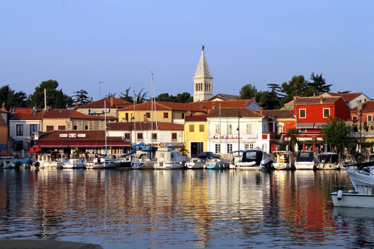Apartments With A Parking Space Novigrad - 14408 Extérieur photo
